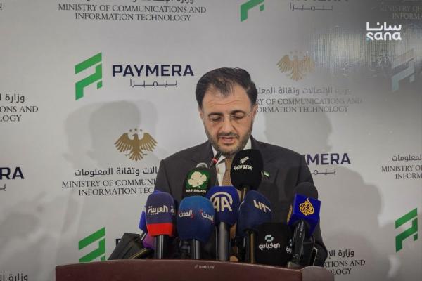 وزير الاتصالات: نسير تدريجياً نحو اقتصاد رقمي عالمي يدعم التنمية 