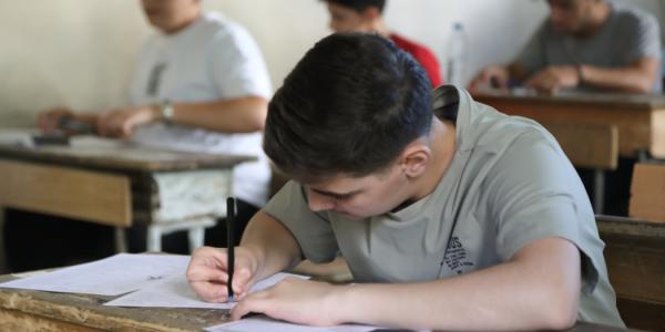 بدء امتحانات شهادتي التعليم الأساسي والثانوية المهنية 