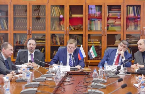 مجلس  الأعمال الروسي السوري يبحث تعزيز التعاون التجاري والاقتصادي بين البلدين