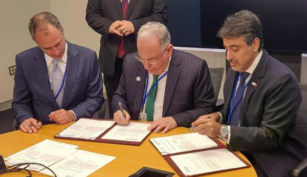 وزير المالية يوقع مشروع تقييم القطاع المالي والمصرفي في سورية بدعم من صندوق قطر للتنمية وشراكة دولية